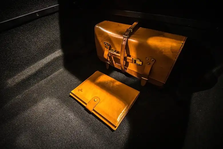 Classic cars in Romania — vintage leather travel bag in Analog Roads fleet